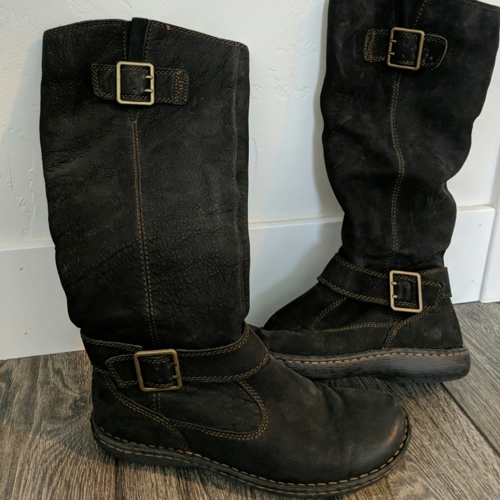 Black brushed leather riding boots